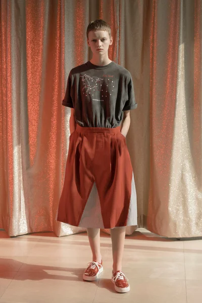 Look 33